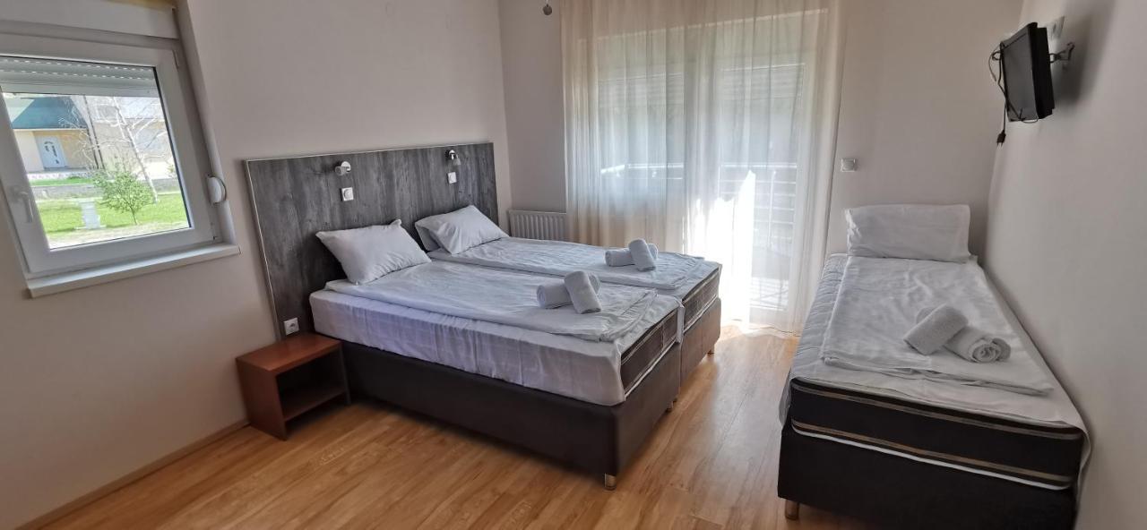 Apartments Milsa Lux Soko Banja Exterior photo